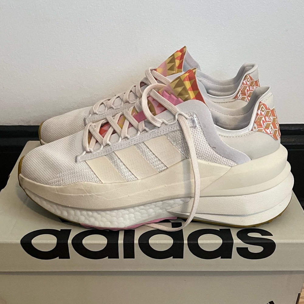 adidas Avryn_X BOOST sneakers